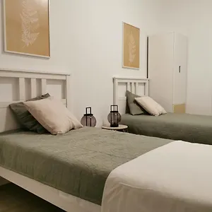  Apartment In Wandsbek Blue
